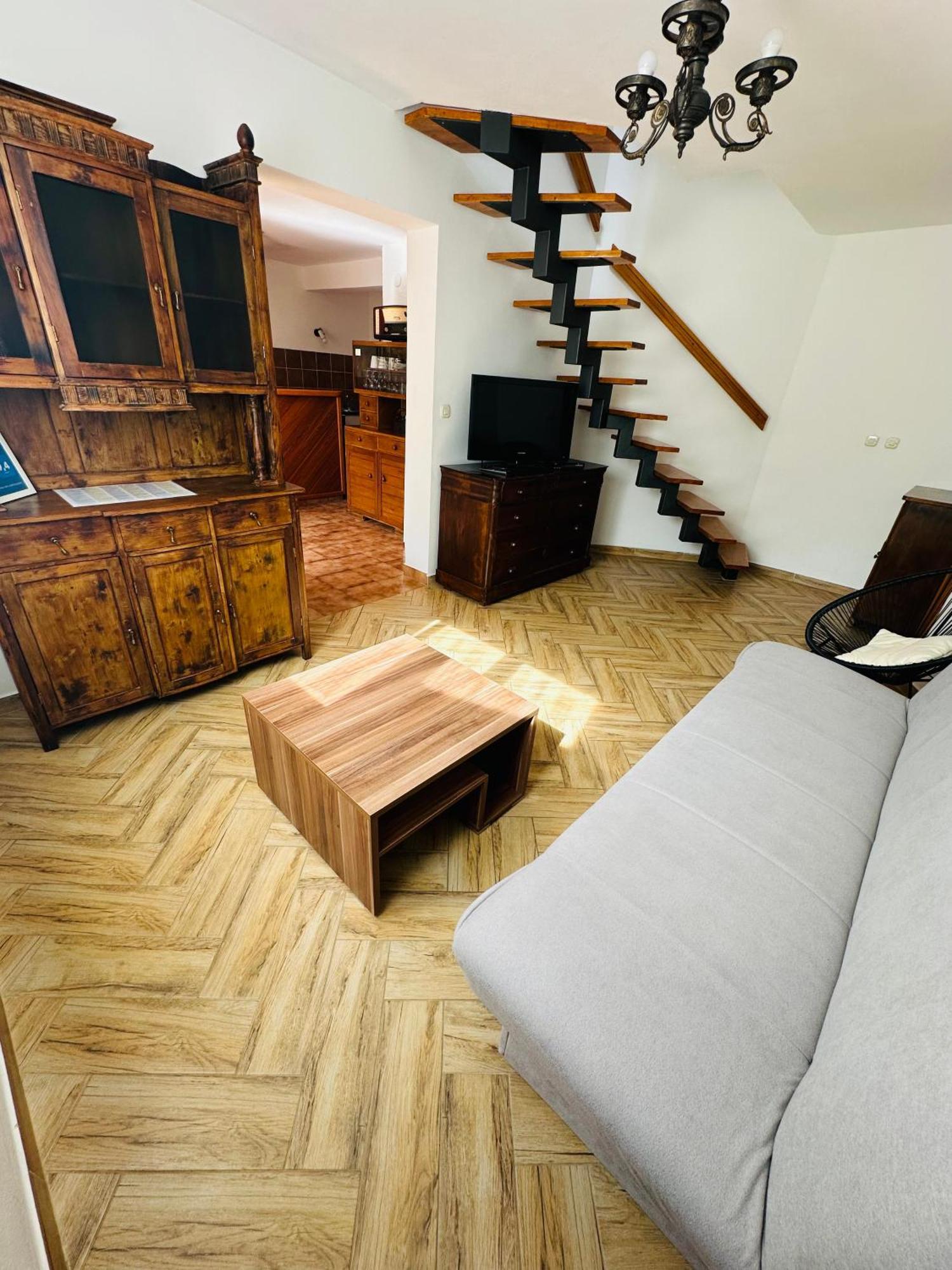 Apartment Piranesi With A Parking Space Pula Exterior photo