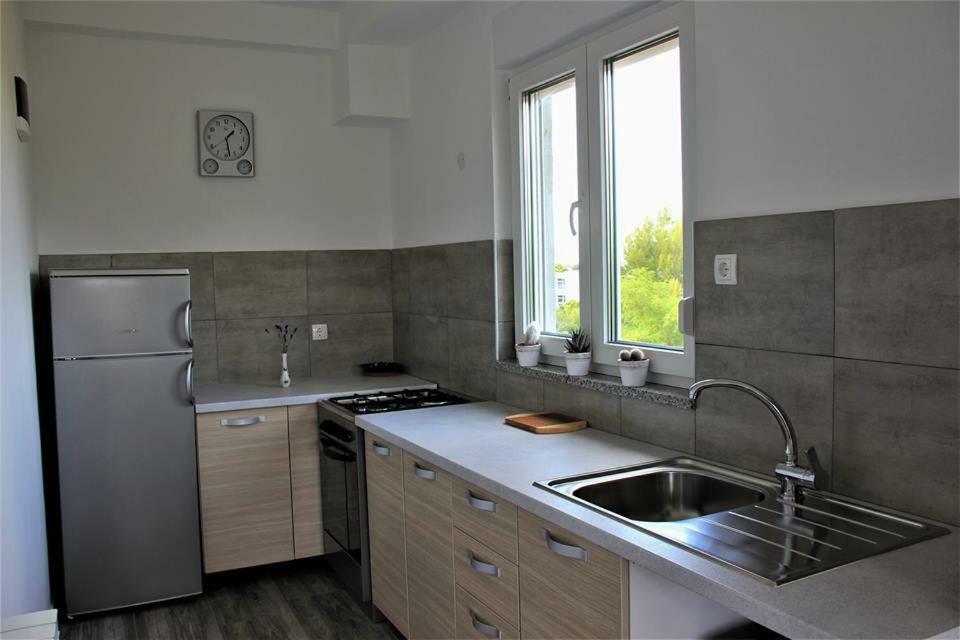 Apartment Piranesi With A Parking Space Pula Exterior photo